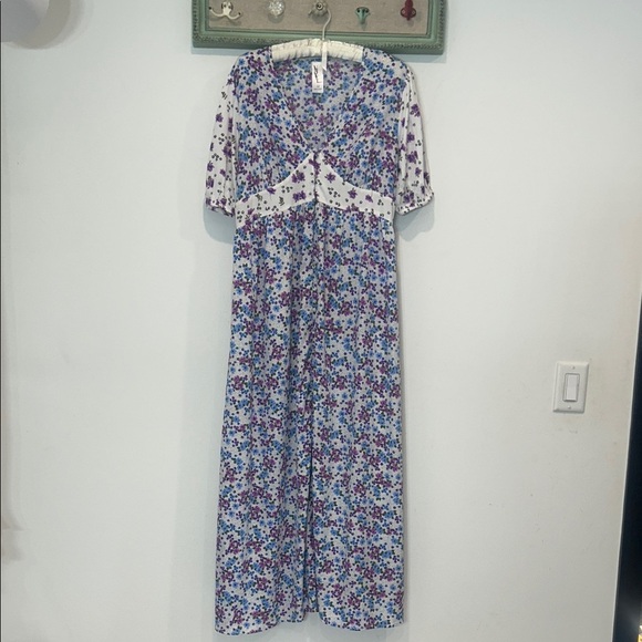 ASOS Maternity Floral Maxi Dress - Blue and Purple size USA 8 medium - Picture 2 of 10